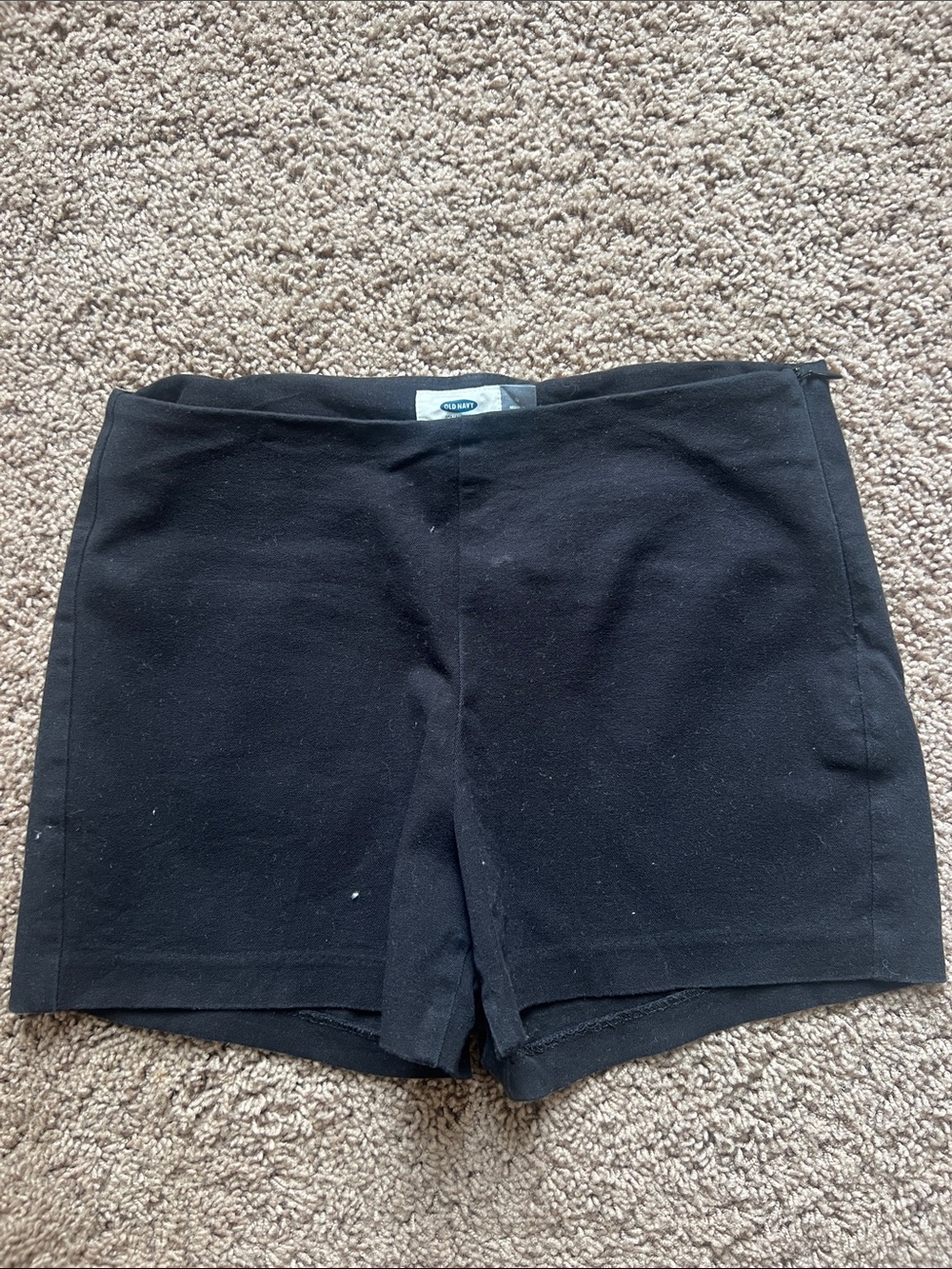 Old Navy Black Women's Stretch Casual Shorts Size 4